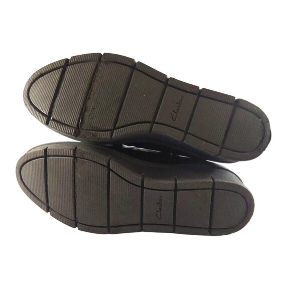 Clarks Collection Airabell Size 8 Burgundy Patent Leather Wedge Ankle Boots - Picture 5 of 6